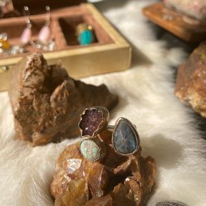 Multi stone unique band. Turquoise,Laborite and amethyst size 6 sterling silver